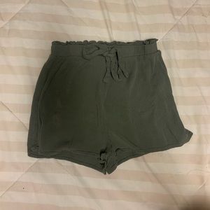H&M flow-y shorts
